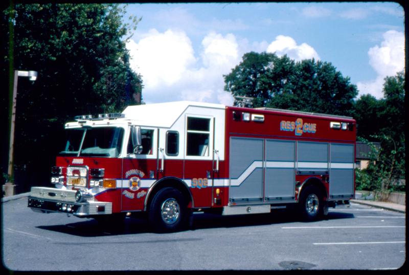 2004 Pierce Enforcer Rescue Squad

Vehicle own by Junior Fire Company